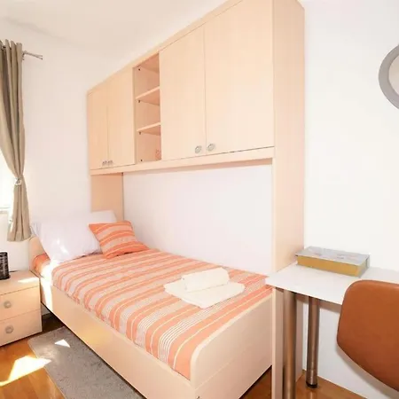 Apartment Nautilus